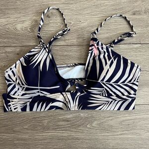 Blooming Jelly Swim Top Size Medium